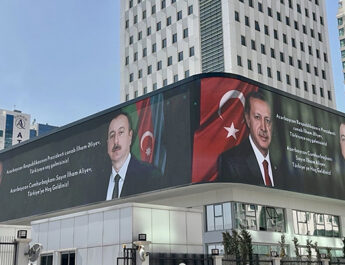 Bu gün Ankara… — Foto