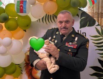 Təbrik edirik