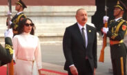 Prezident xanımı ilə Pekində parada qatıldı 