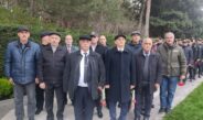AVMVİB rəhbərliyi Ümummilli Lider Heydər Əliyevin anım günündə Fəxri Xiyabanı ziyarət etdi