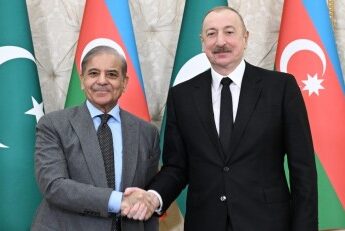 Pakistannın Baş naziri Azərbaycana dəstəyini ifadə etdi