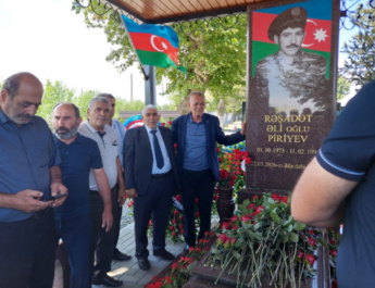 AVMVİB nümayəndələri şəhid Rəşadət Piriyevin məzarını ziyarət ediblər