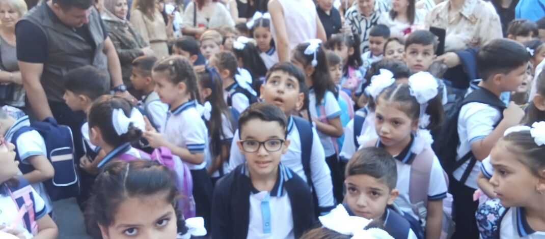 Birinci siniflərin təhsilə ilk addımı…