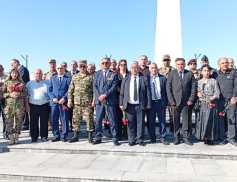 Hərbi Yönümlü Təşkilatların İttifaqının nümayəndələri Anım Günündə şəhidlərimizin xatirəsini yad ediblər