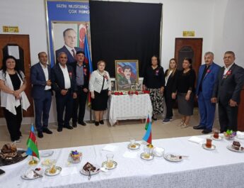 Kəlbəcər 84 saylı tam orta məktəbdə şəhid Etibar Məmişovun mövludu qeyd olunub